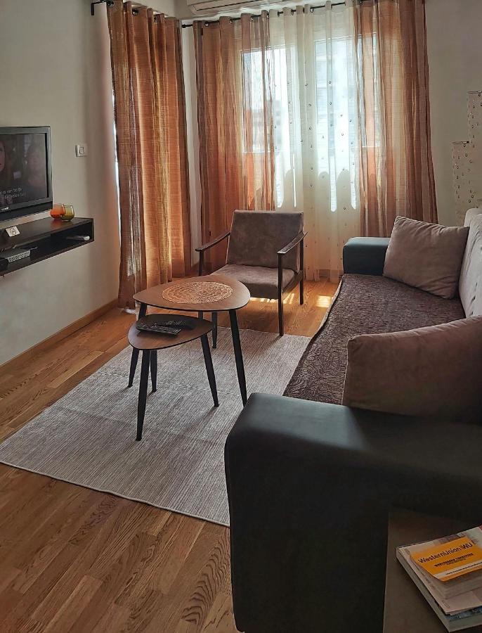 Apartman Miss T Подгориця Екстер'єр фото